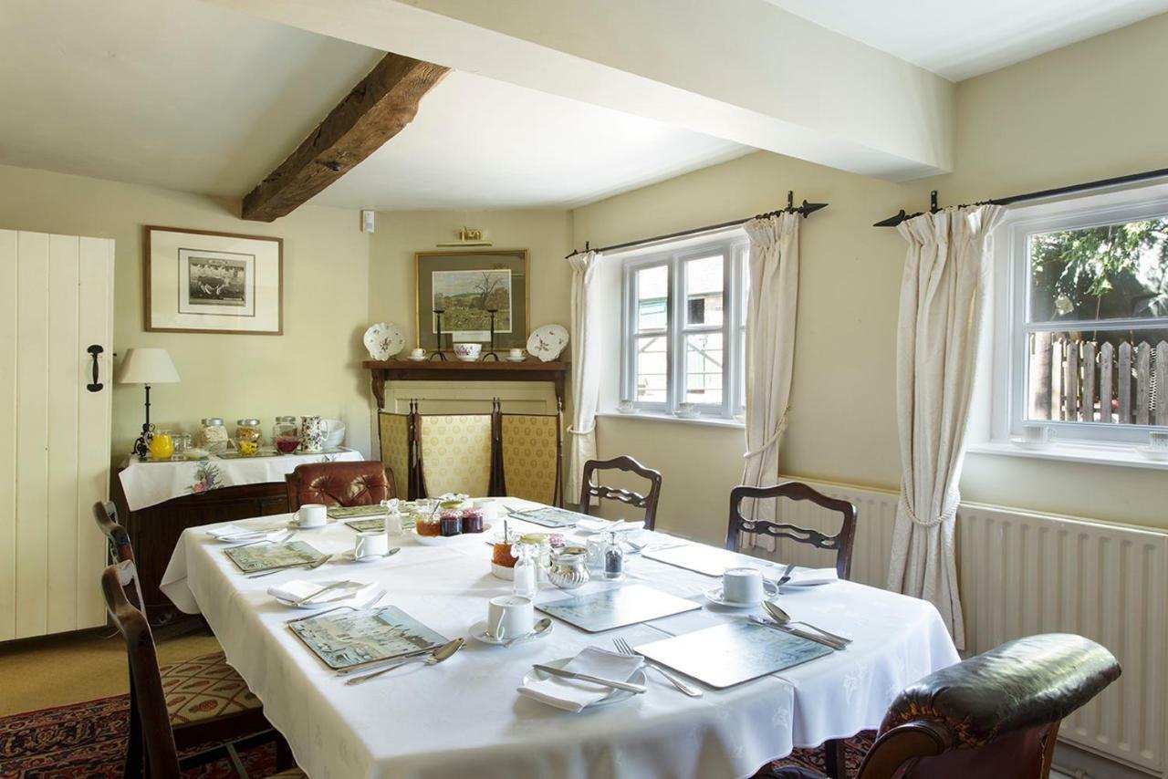Church Farm B&B Near Telford And Ironbridge シフナル エクステリア 写真